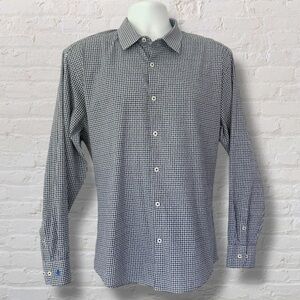 Sharp, timeless Original Penguin button-down in a navy and white gingham check.